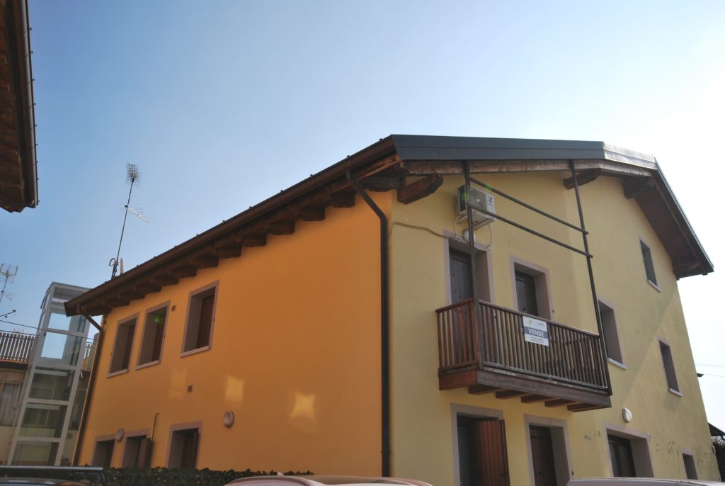 Appartamento con garage a Passons